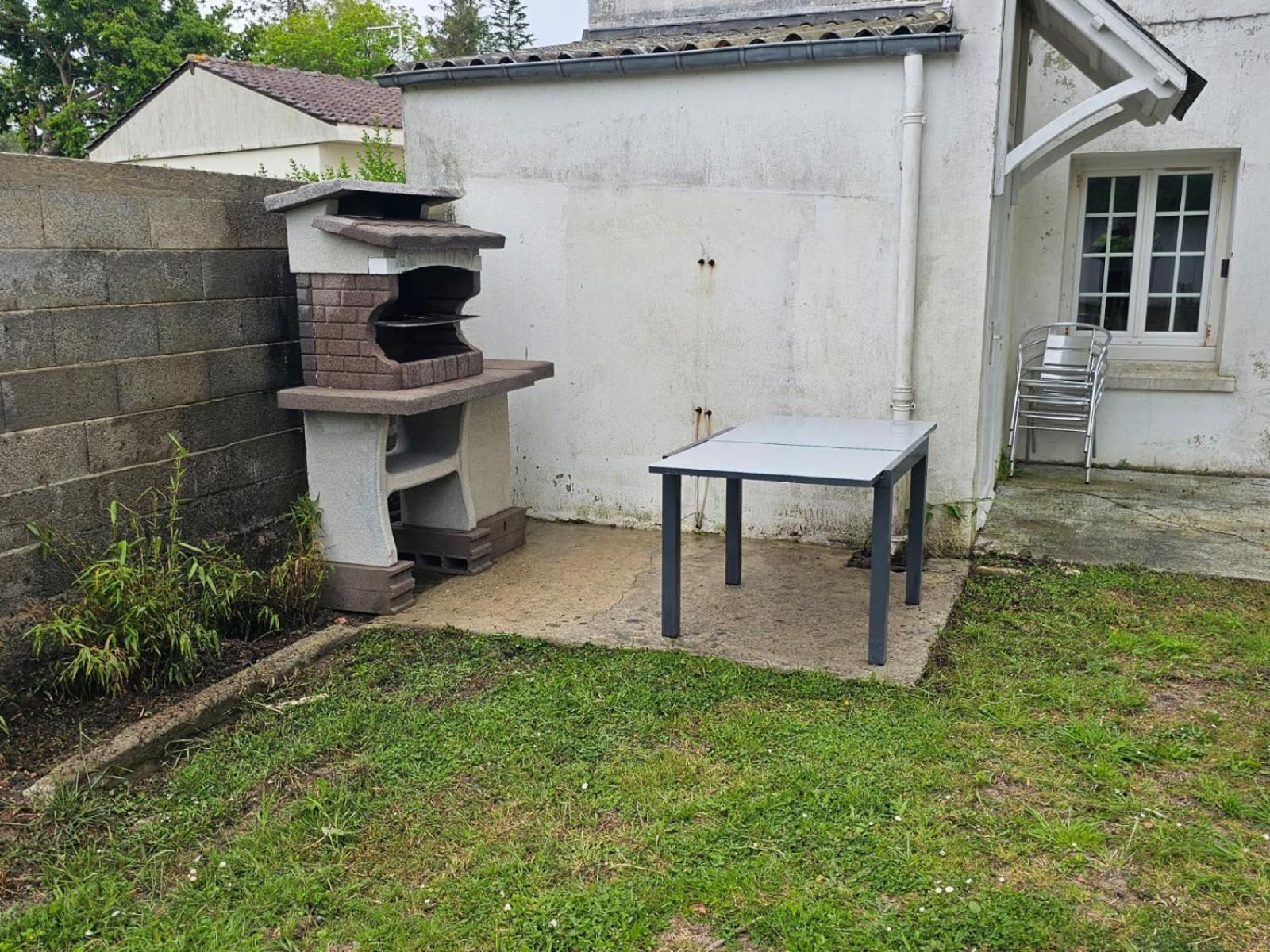 La Fromagerie Maison Lumineuse Et Spacieuse Beau Sejour 5 Ch 2 Wc 1 Sdb Grand Jardin Clos 5Mn A Pied Commerces 10 Mn Plage Omaha Beach Proche Plages Du Debarquement Trevieres Esterno foto